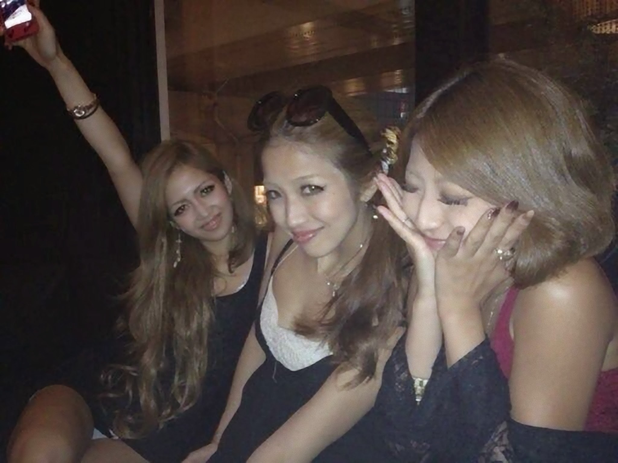 【キャバ嬢エロ画像】こいつはビッチくせーｗｗｗ簡単にエッチさせてくれそうなお股ゆるゆるキャバ嬢がぐぅシコｗｗｗ その2